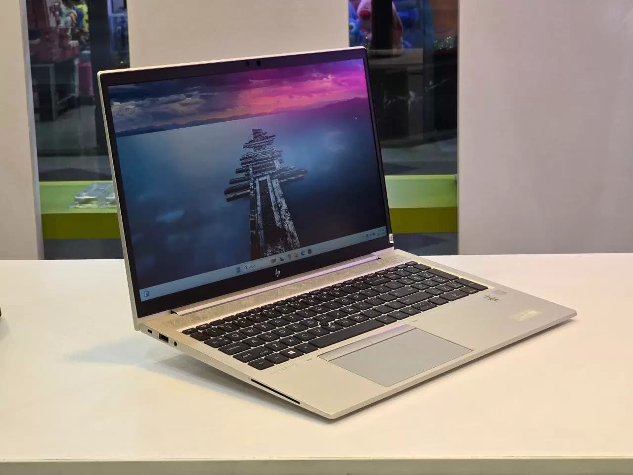 لپ تاپ اچ پی 15 اینچی استوک مدل HP Elitebook 850 G7 R7 — تصویر ۶
