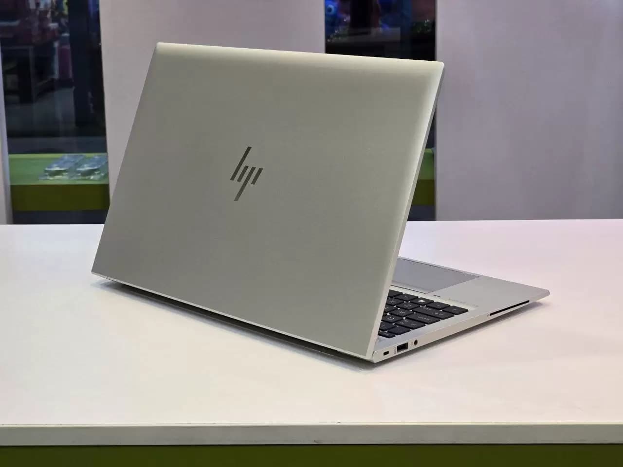 لپ تاپ اچ پی 15 اینچی استوک مدل HP Elitebook 850 G7 i7 — تصویر ۷