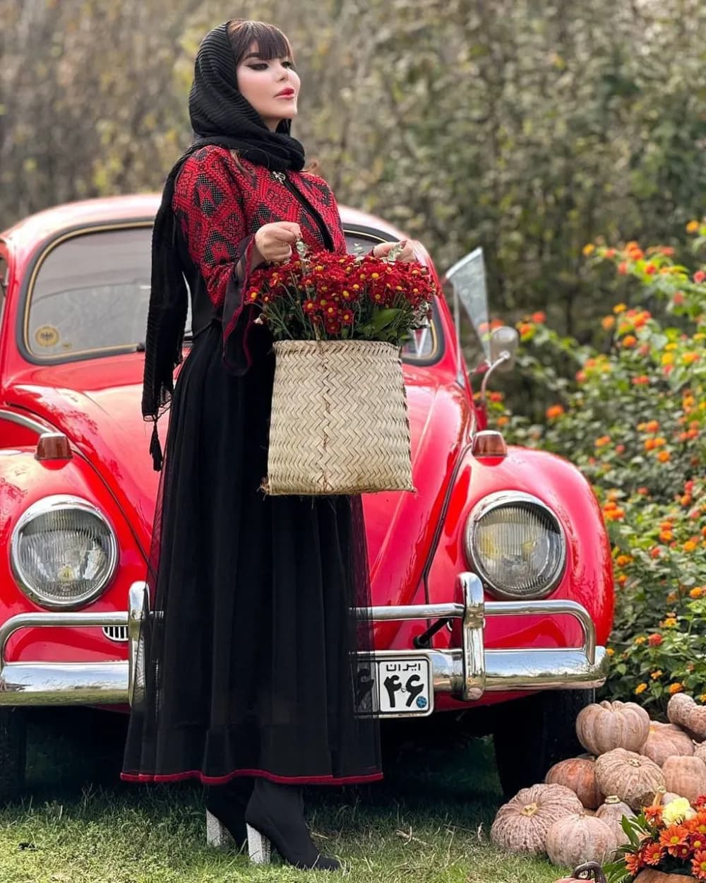کت و دامن یلدایی — تصویر ۳