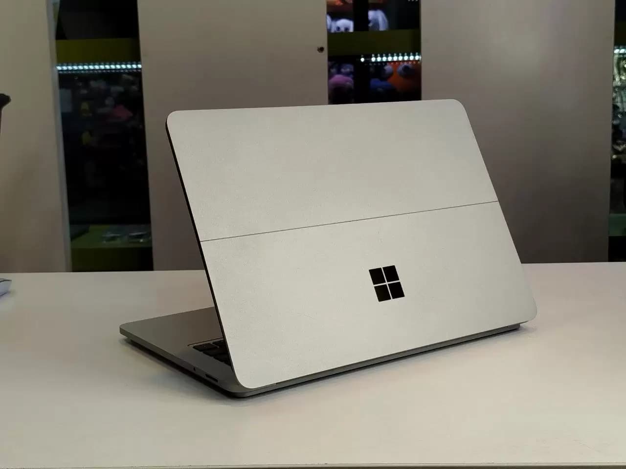 لپ تاپ نو ماکروسافت سرفیس مدل Surface Studio — تصویر ۵