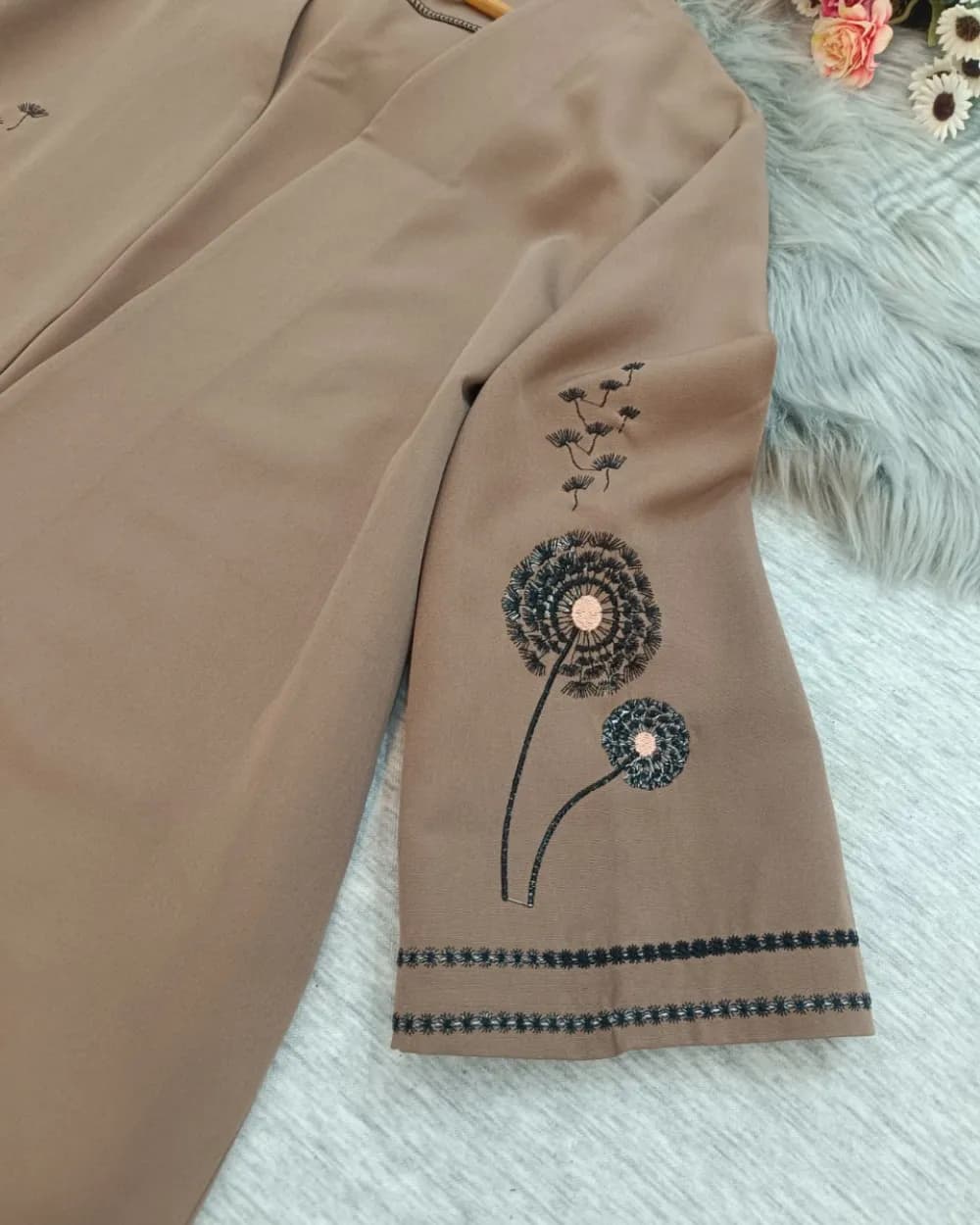 مانتو گلدوزی شاپرک — تصویر ۵