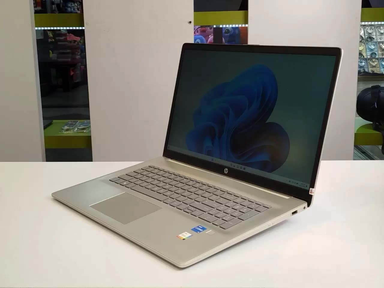 لپ تاپ اپن باکس 17 اینچی HP Laptop 17 — تصویر ۸