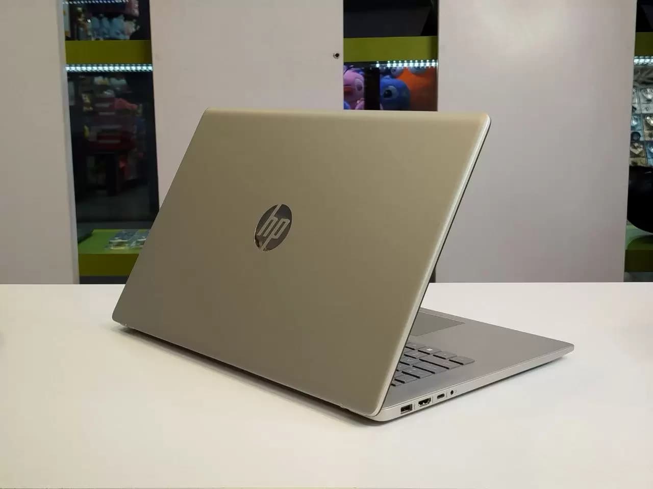 لپ تاپ اپن باکس 17 اینچی HP Laptop 17 — تصویر ۷