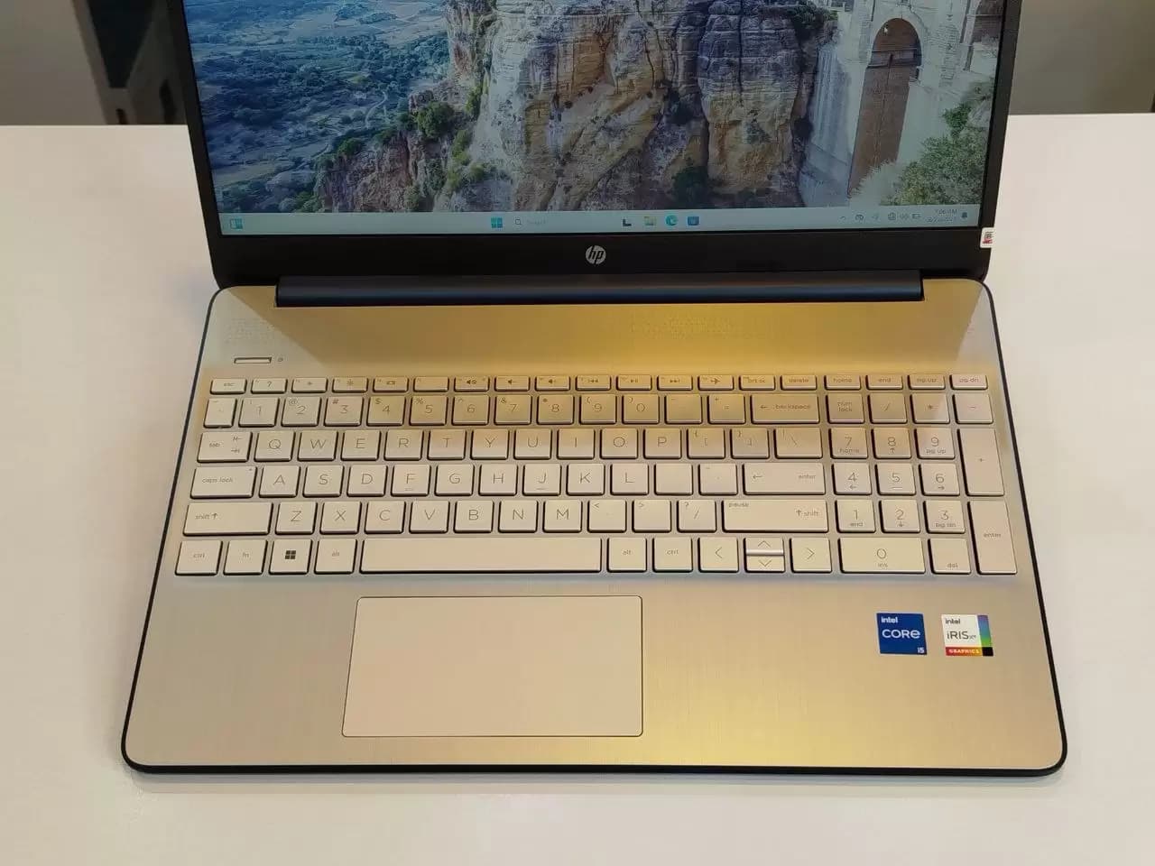 لپ تاپ 15 اینچی HP DV5 — تصویر ۳