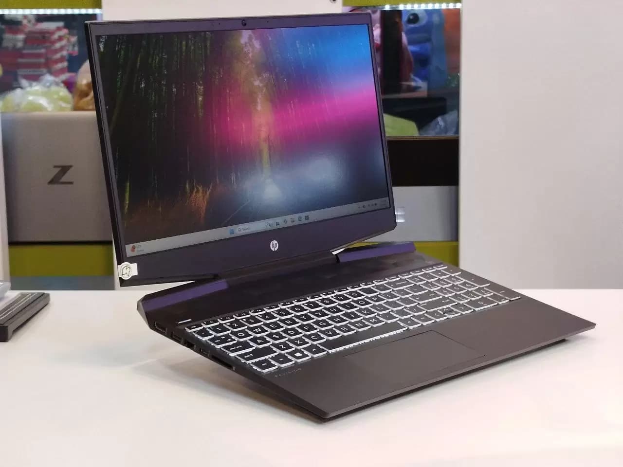لپ تاپ گیمینگ 15 اینچی HP Pavilion Gaming i7 — تصویر ۵