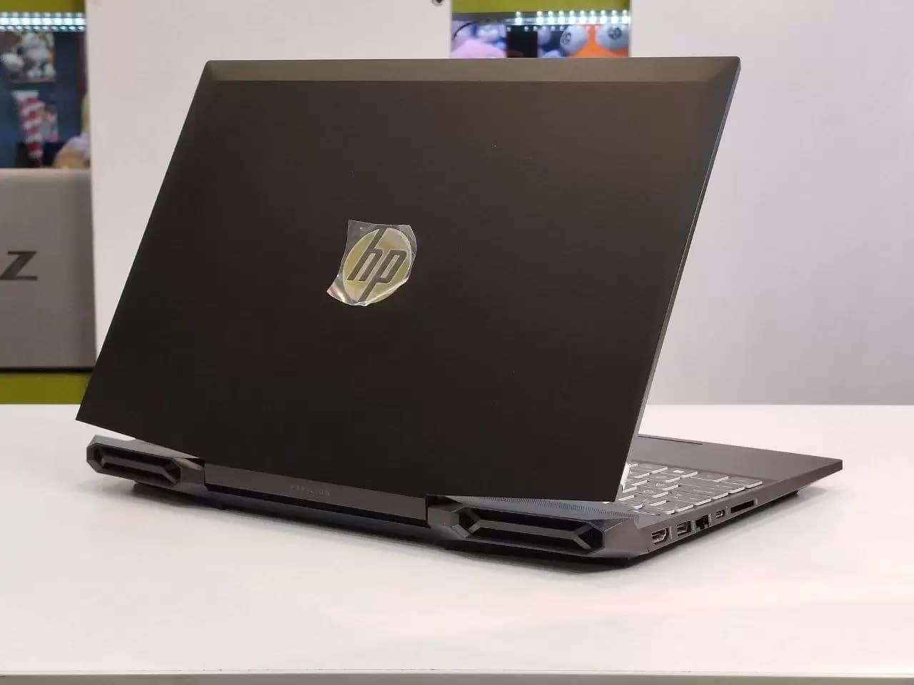 لپ تاپ گیمینگ 15 اینچی HP Pavilion Gaming i7 — تصویر ۹