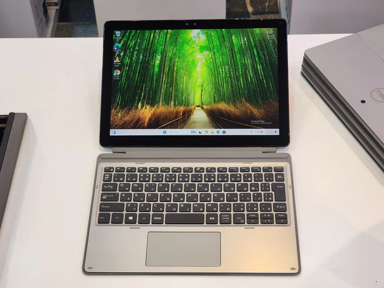 تبلت دل استوک 12 اینچی Dell Latitude 7210 — تصویر ۴