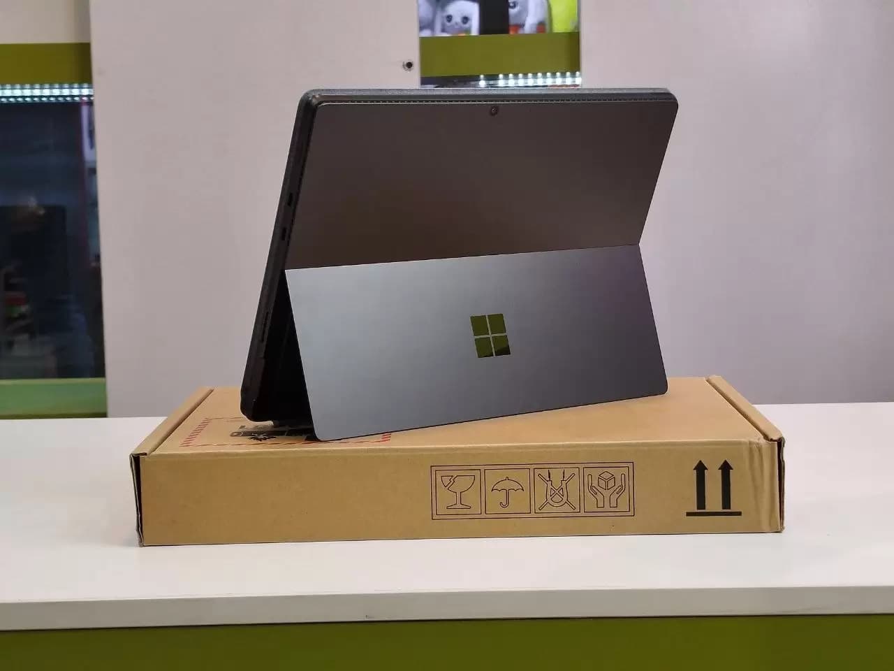 لپ تاپ نو 15 اینچی Microsoft Surface Pro 8 + موس هدیه — تصویر ۸
