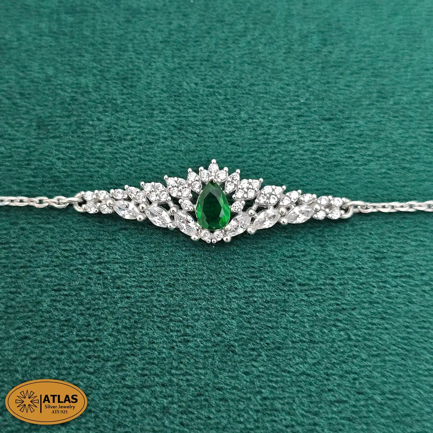 سرویس نقره زنجیری زنانه با نگین های برلیان و اشک 16.5 گرمی نقره اصل 925 — تصویر ۳