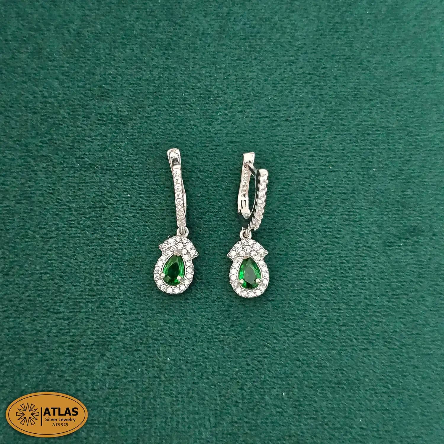 سرویس نقره زنجیری زنانه با نگین های برلیان و اشک 23.8 گرمی نقره اصل 925 — تصویر ۴