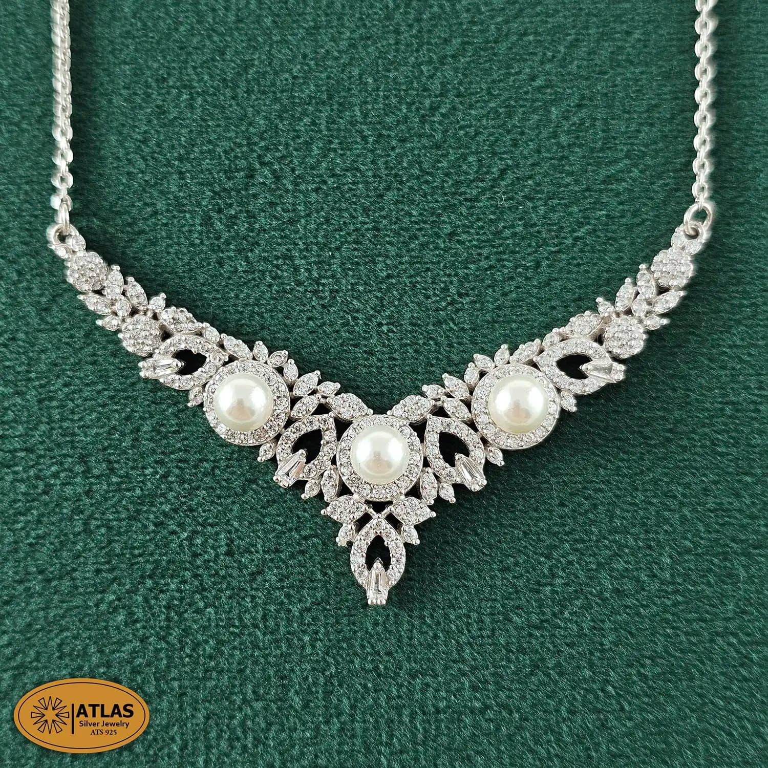 سرویس نقره زنانه مرواریدی میکرو با نگین های برلیان و مارکیز 15.6 گرمی نقره اصل 925 — تصویر ۳