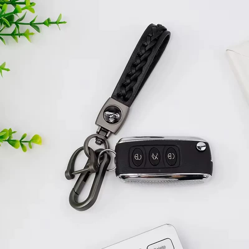 جاسوئیچی بندی آبی باکیفیت – ترکیبی از زیبایی و کاربردی بودن — تصویر ۲