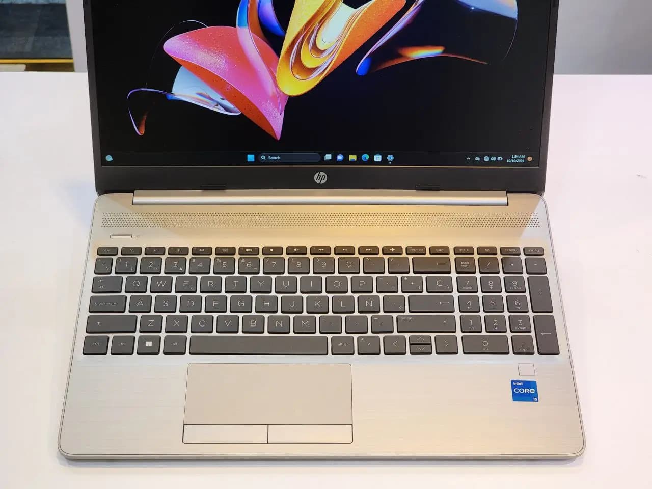 لپ تاپ 15 اینچی اپن باکس HP 250-G9 — تصویر ۳