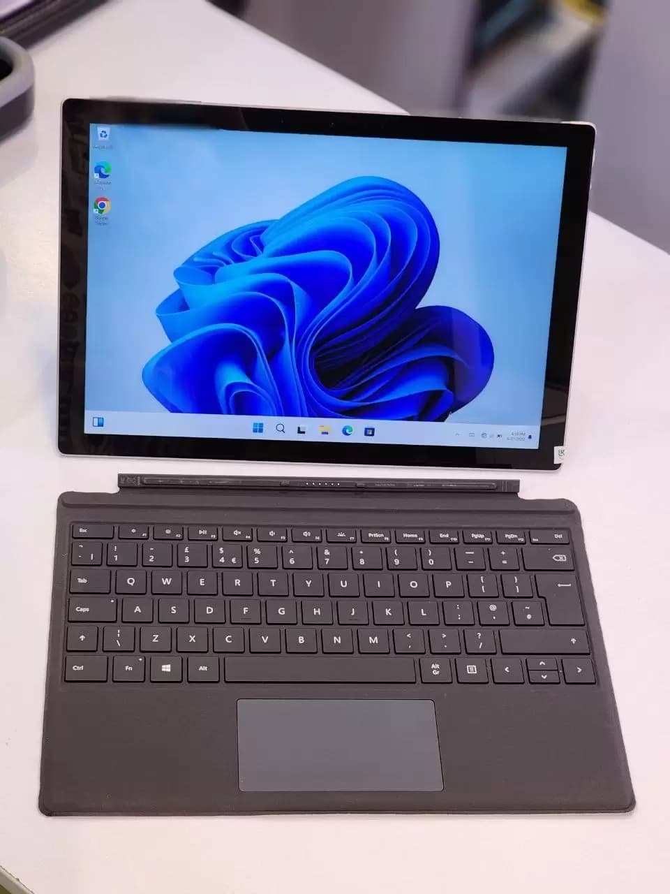 لپ تاپ اپن باکس 15 اینچی Microsoft Surface Pro 7 — تصویر ۶