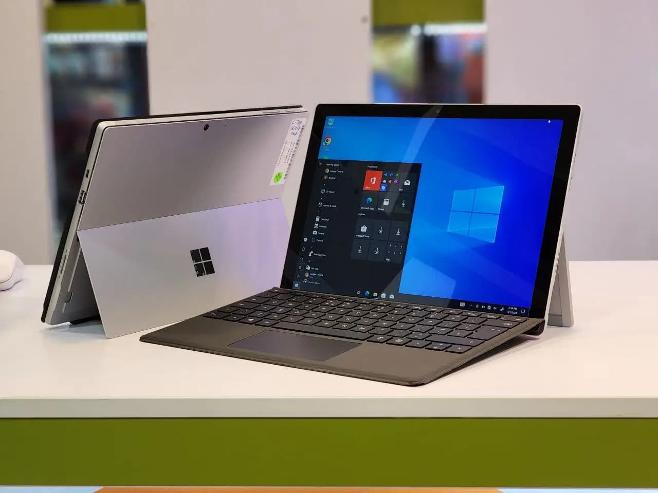 لپ تاپ استوک 12 اینچی Microsoft Surface Pro 7 plus LTE — تصویر ۵