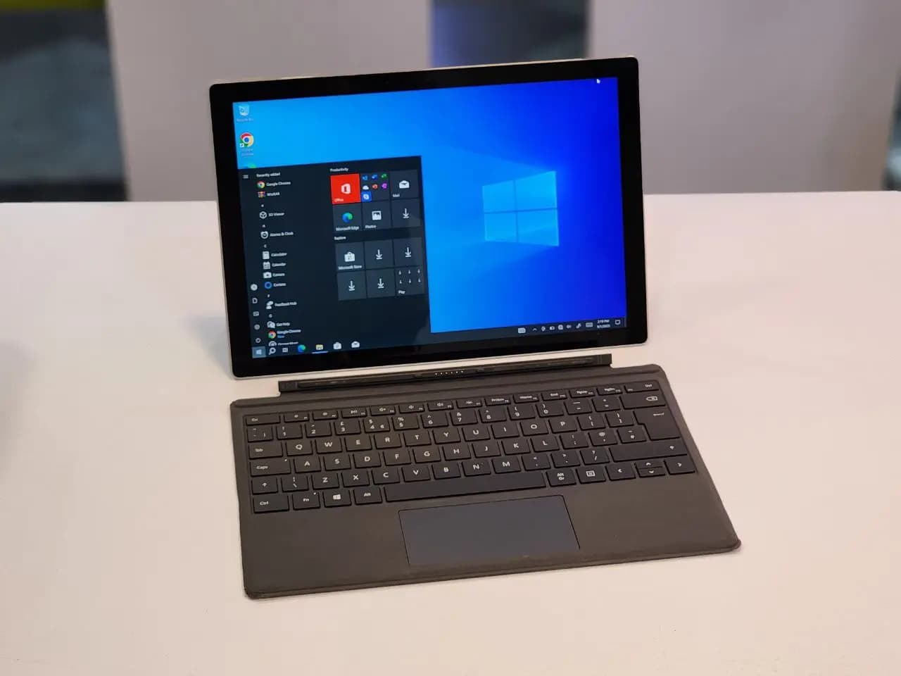 لپ تاپ استوک 12 اینچی Microsoft Surface Pro 7 plus LTE — تصویر ۷