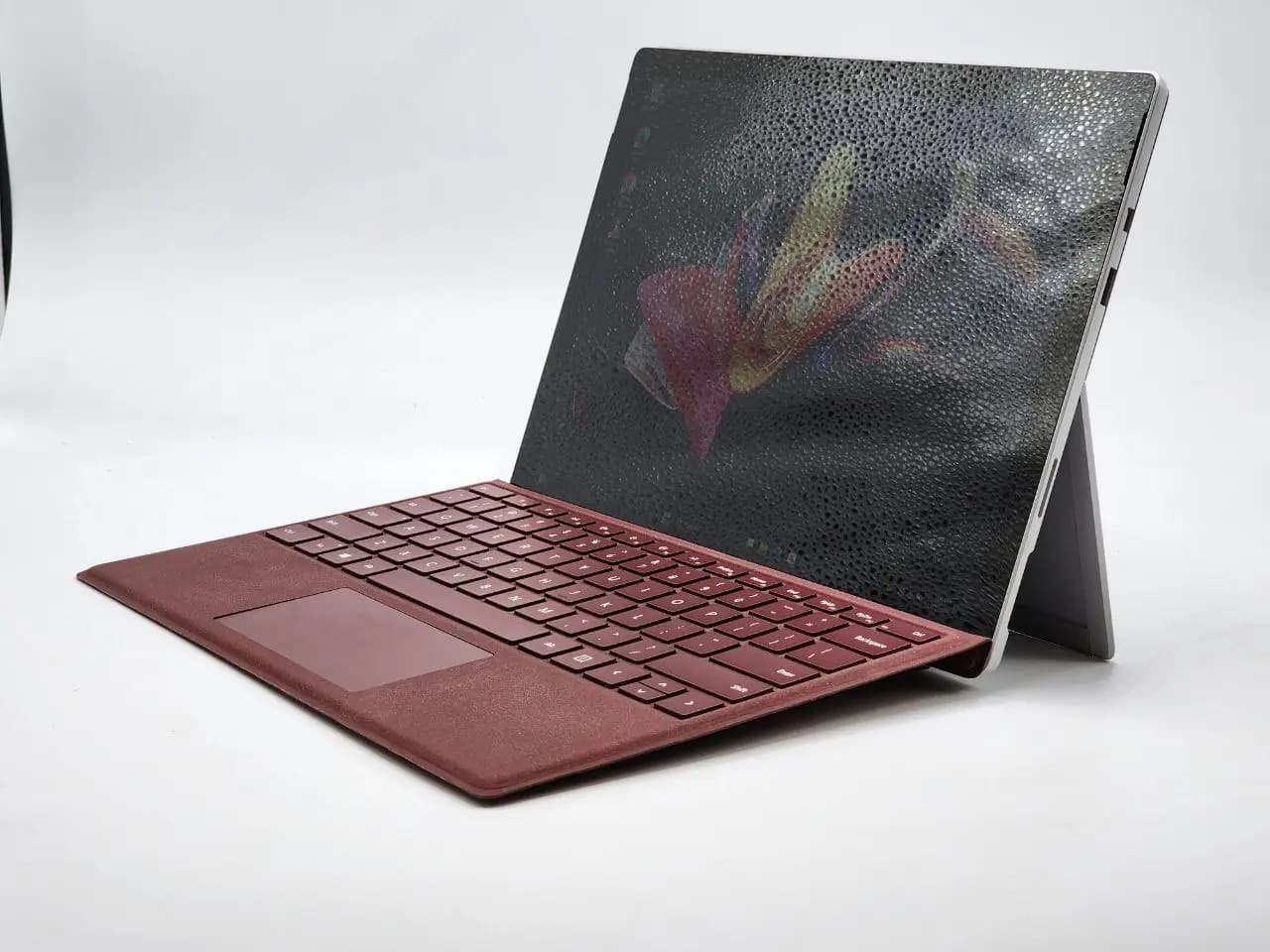 لپتاپ استوک 12 اینچی Microsoft Surface Pro 6 Silver — تصویر ۳