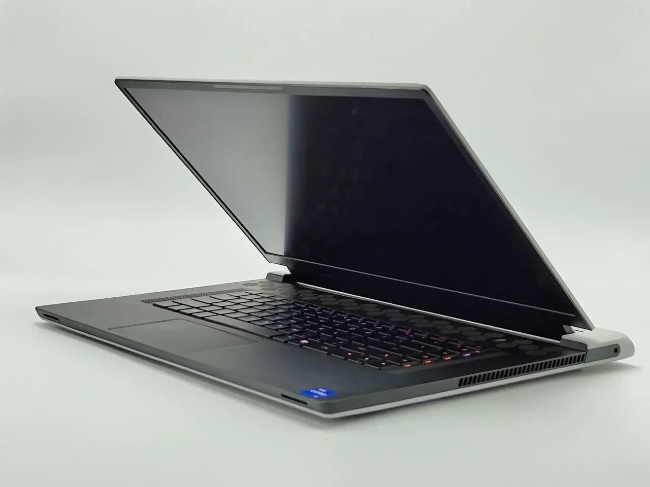 لپتاپ 17 اینچی اپن باکس گیمینگ Dell Alienware X17 R2 — تصویر ۶