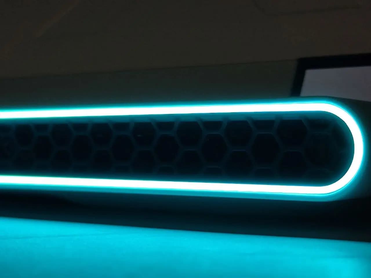 لپتاپ اپن باکس گیمینگ Dell Alienware X16R1 — تصویر ۹