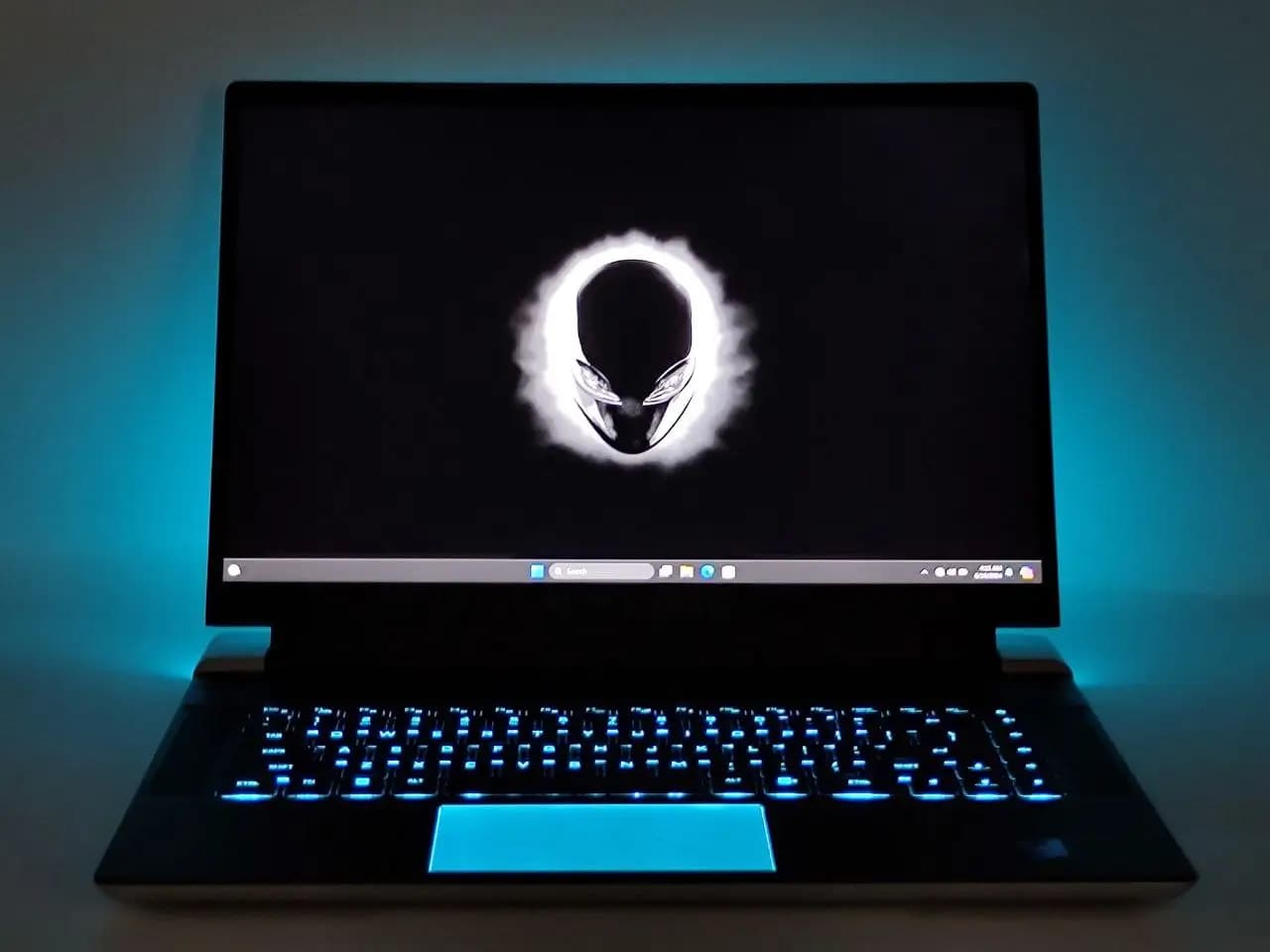 لپتاپ اپن باکس گیمینگ Dell Alienware X16R1 — تصویر ۳