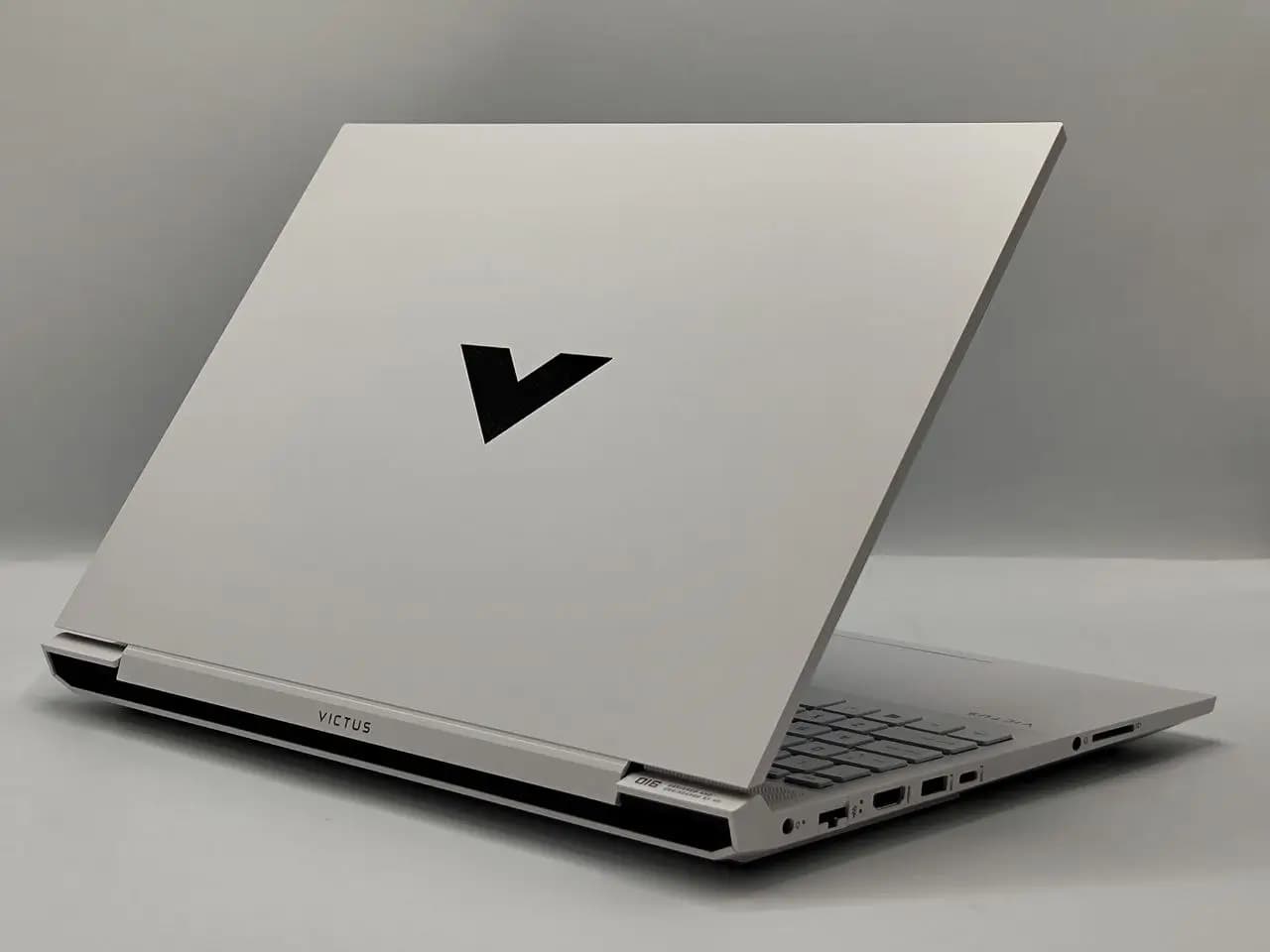 لپ تاپ گیمینگ اپن باکس HP Victus 16-e0001xx White — تصویر ۸