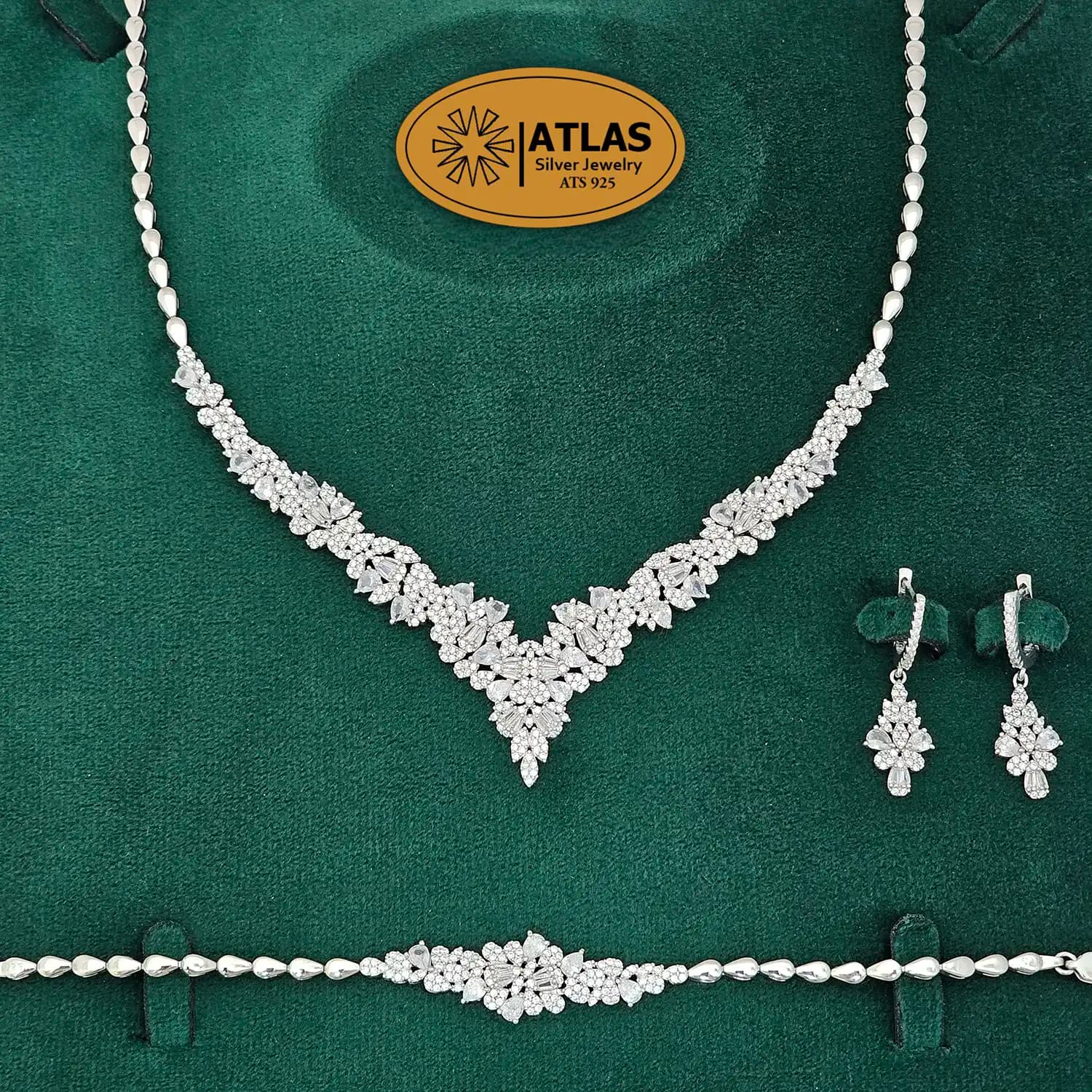 سرویس نقره جواهری زنانه مجلسی با نگین های برلیان ،مارکیز و اشک 33.9 گرمی نقره اصل 925