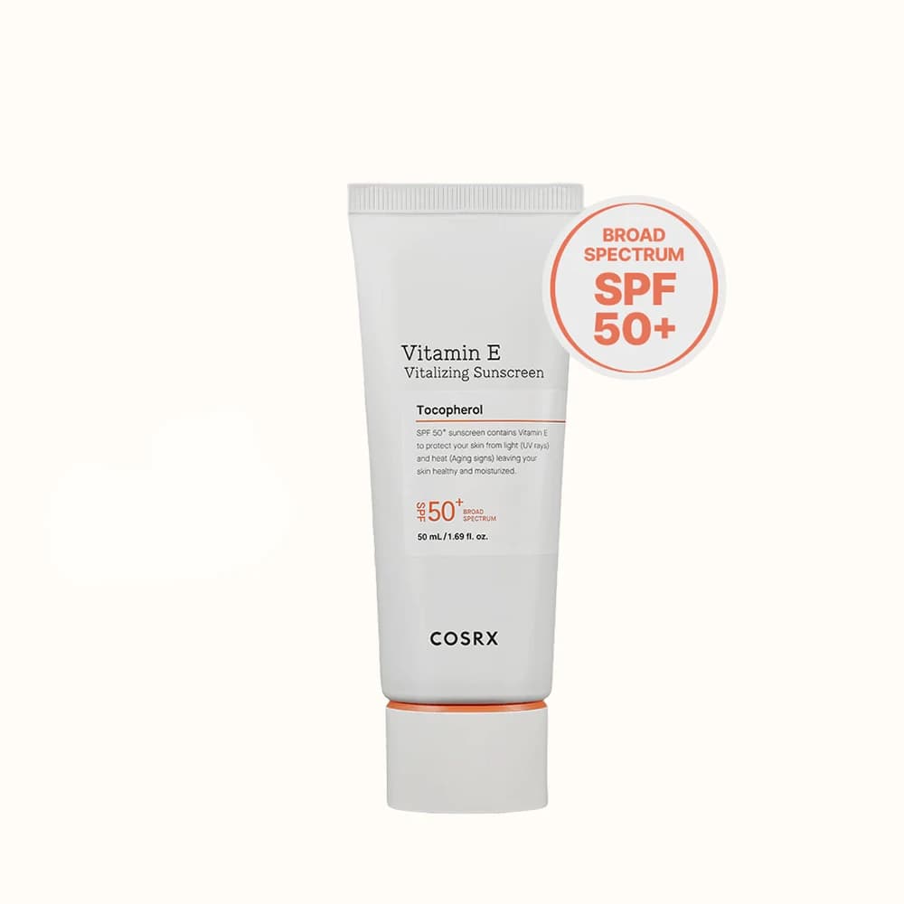 ضد آفتاب بدون رنگ SPF 50 کوزارکس مدل ویتامین E