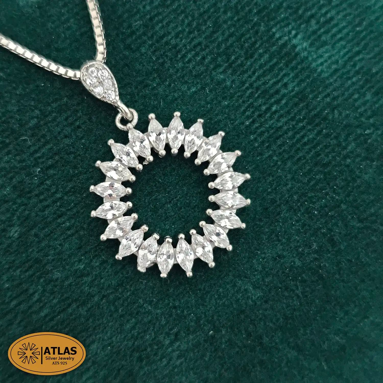 نیم ست نقره جواهری زنانه نگین با های برلیان و مارکیز 7.9 گرمی نقره اصل 925 — تصویر ۲