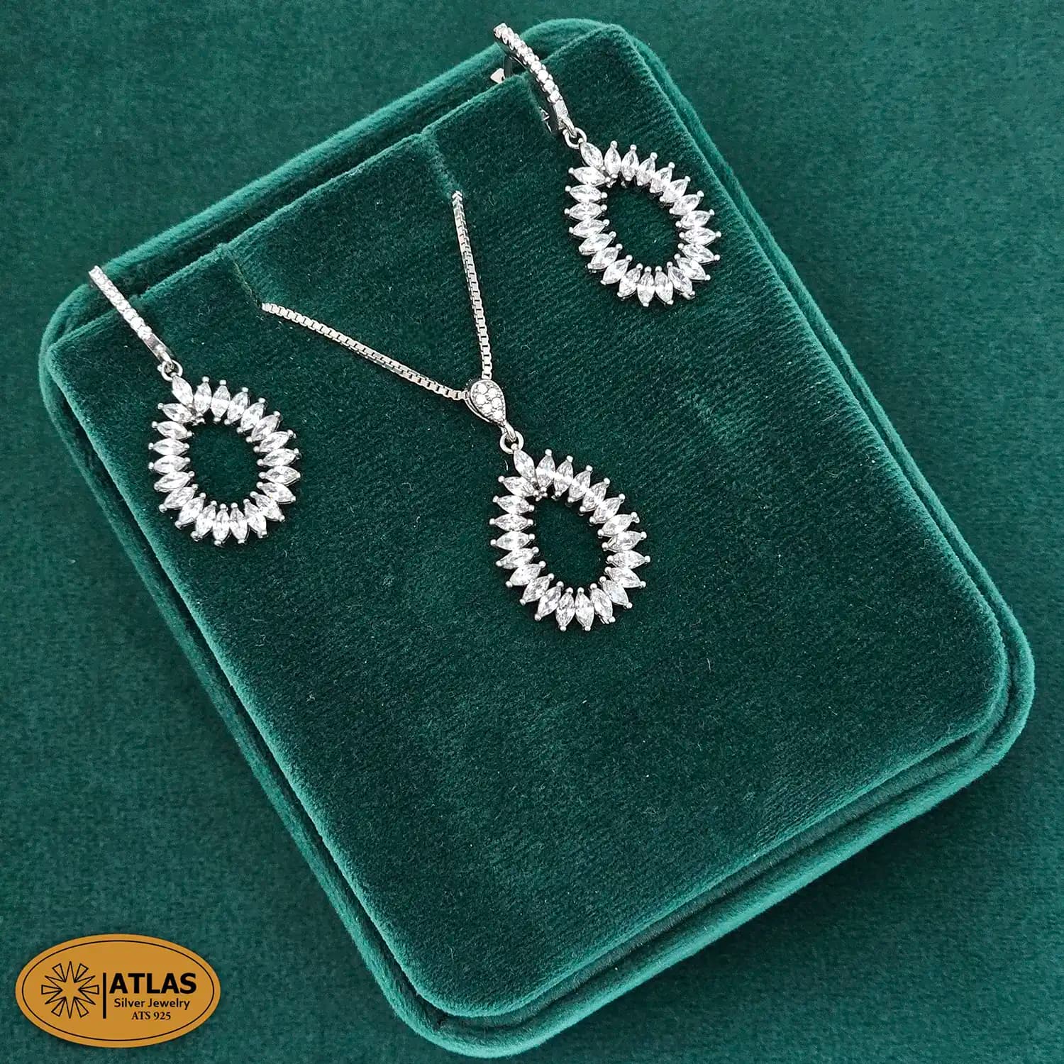 نیم ست نقره جواهری زنانه با نگین های برلیان و مارکیز 7.3 گرمی نقره اصل 925