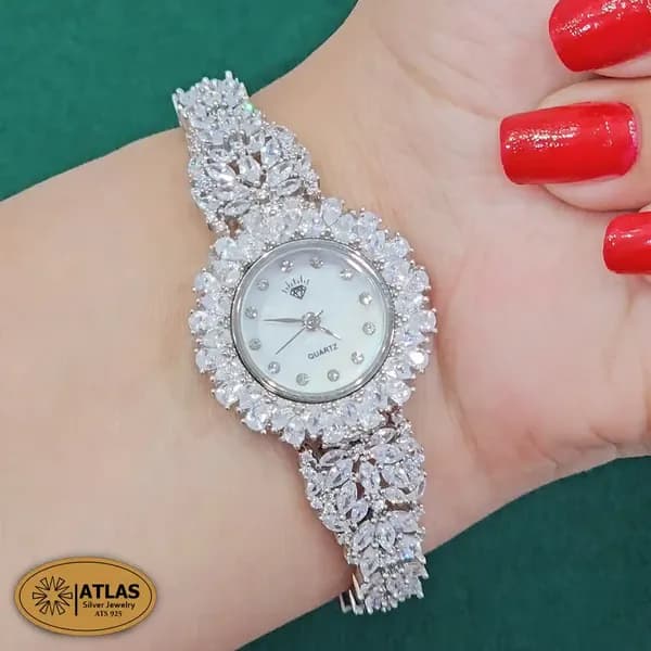 ساعت نقره زنانه نگین برلیان مدل W45 — تصویر ۵