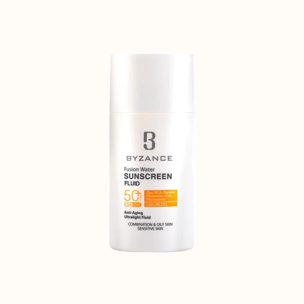 فلوئید ضد آفتاب فیوژن واتر بدون رنگ SPF 50 بیزانس