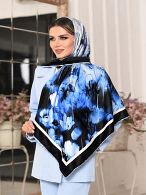 روسری ابریشم توییل سایز ۱۲۰ مشکی طرح گل لاله آبرنگی آبی کد SC29-1