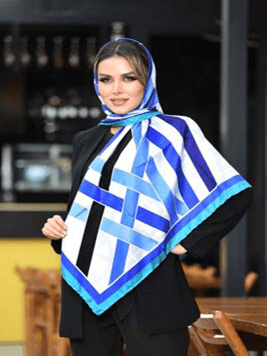 روسری نخی سایز ۱۲۰ سفید با نوار پهن صورتی با حاشیه طوسی و صورتی روشن کد SC58 — تصویر ۶
