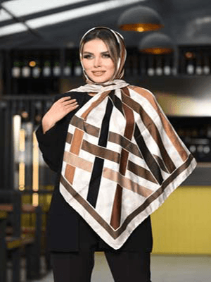روسری نخی سایز ۱۲۰ سفید با نوار پهن صورتی با حاشیه طوسی و صورتی روشن کد SC58 — تصویر ۳
