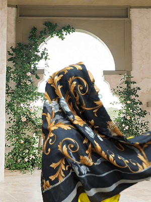روسری نخی سایز ۱۲۰ مشکی با طرح اسلیمی نسکافه ای و طوسی کد SC02