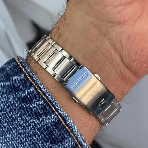 ساعت مچی مردانه کاسیو (CASIO) ادیفس (ادیفایس) مدل EFV-640D-2B — تصویر ۴