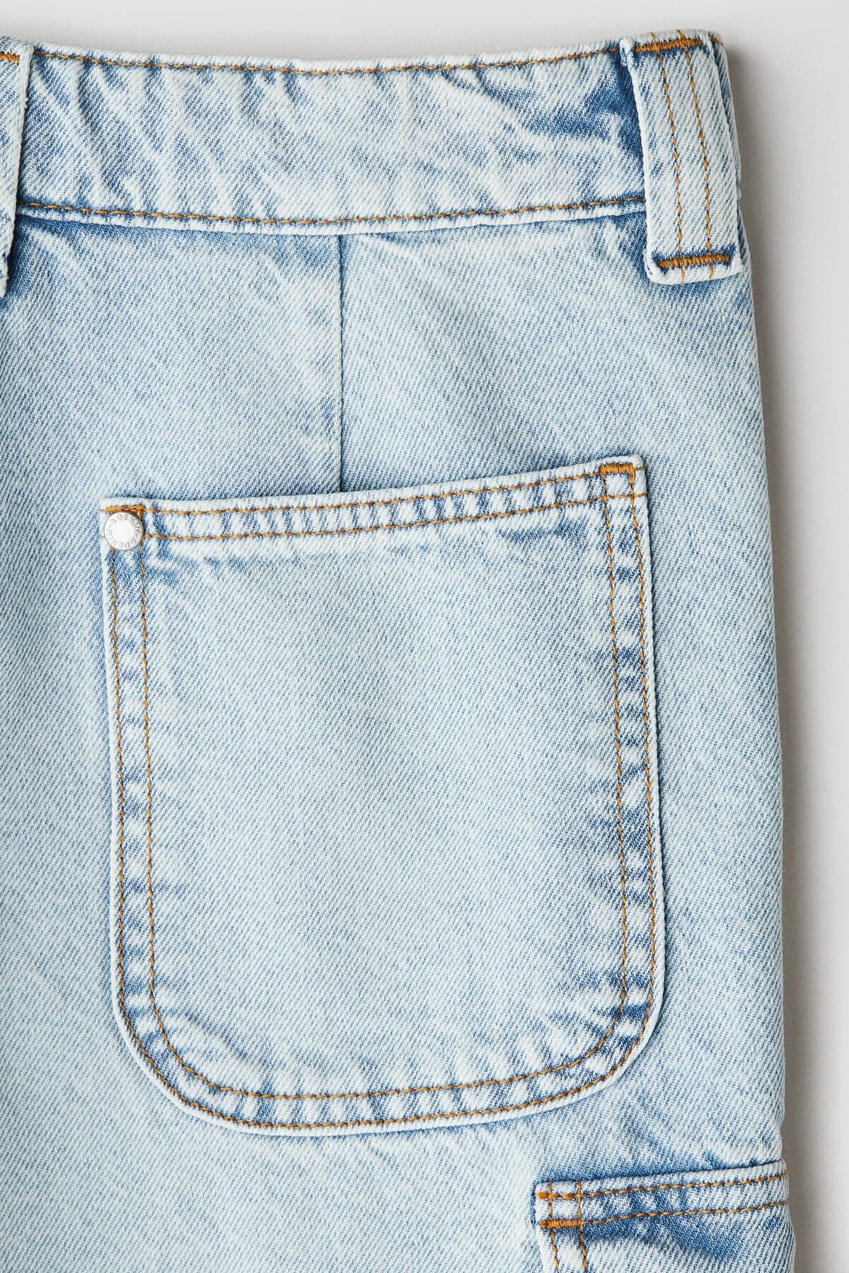 شلوارک برمودا اچ اند ام پسرانه پنبه ای آبی راه راه فاق نرمال کارگو کژوال/روزمره | H&M 1284149 BD — تصویر ۲