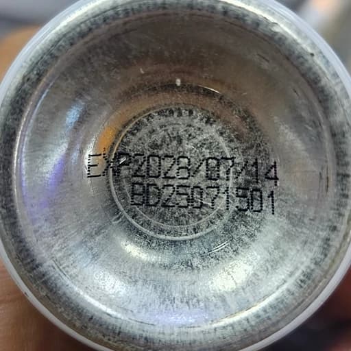 اسپری کربوکسی کامازو کره ای اورجینال مخصوص اسکالپ کف سر و آرام بخش پوست سر مرطوب کننده و آبرسان و افزایش گردش خون کف سر ضد ریزش و پرپشت کننده حجم 300 میل — تصویر ۶