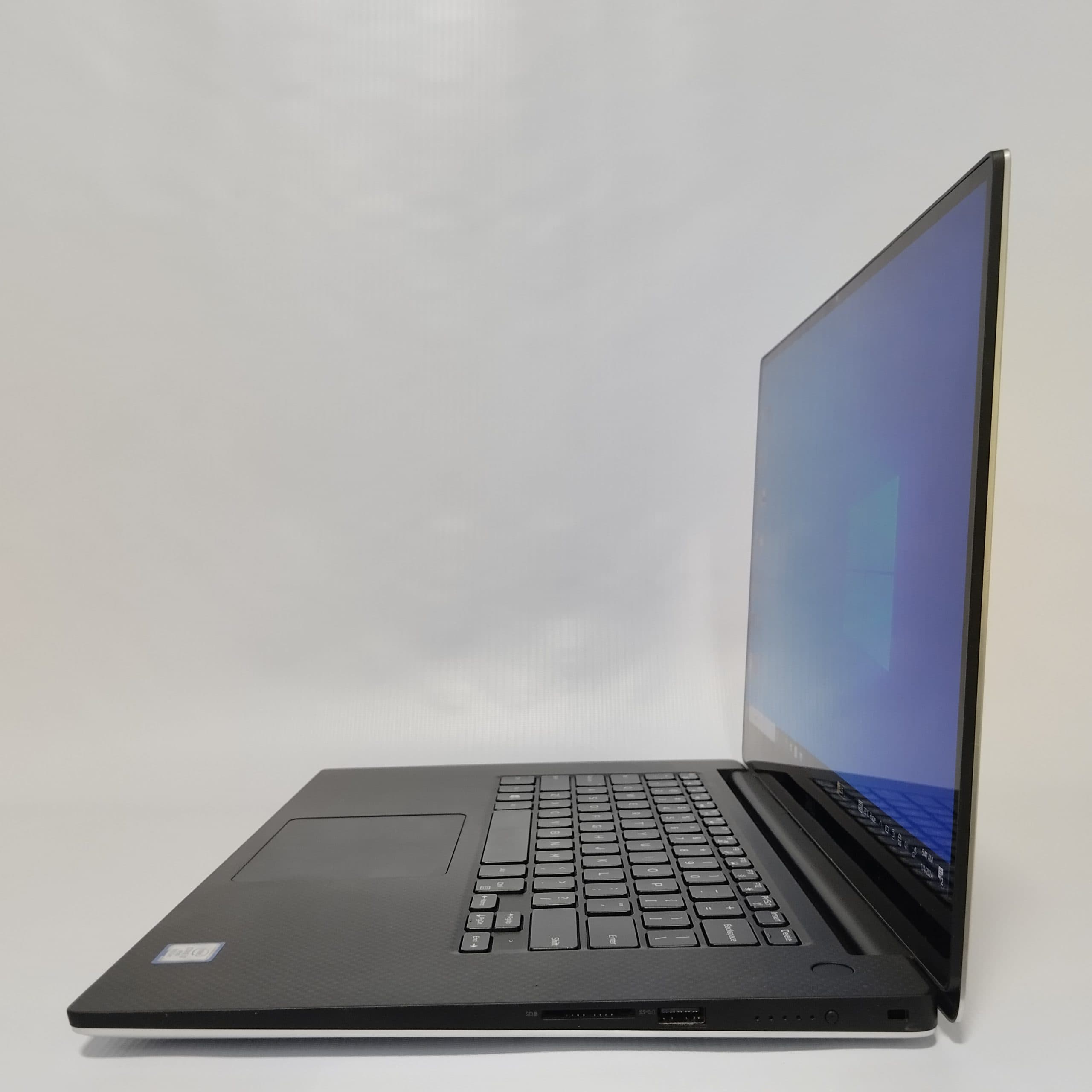 لپ تاپ استوک دل Dell Precision 5540 پردازنده نسل 9 سری H — تصویر ۶