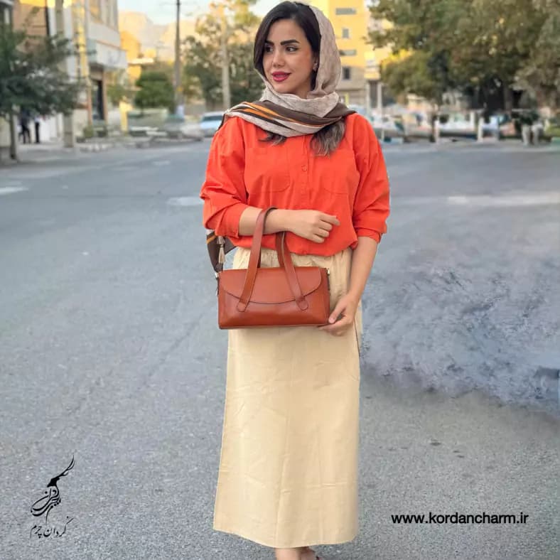 کیف مجلسی چرم زنانه مدل ایراندخت طرح ساده