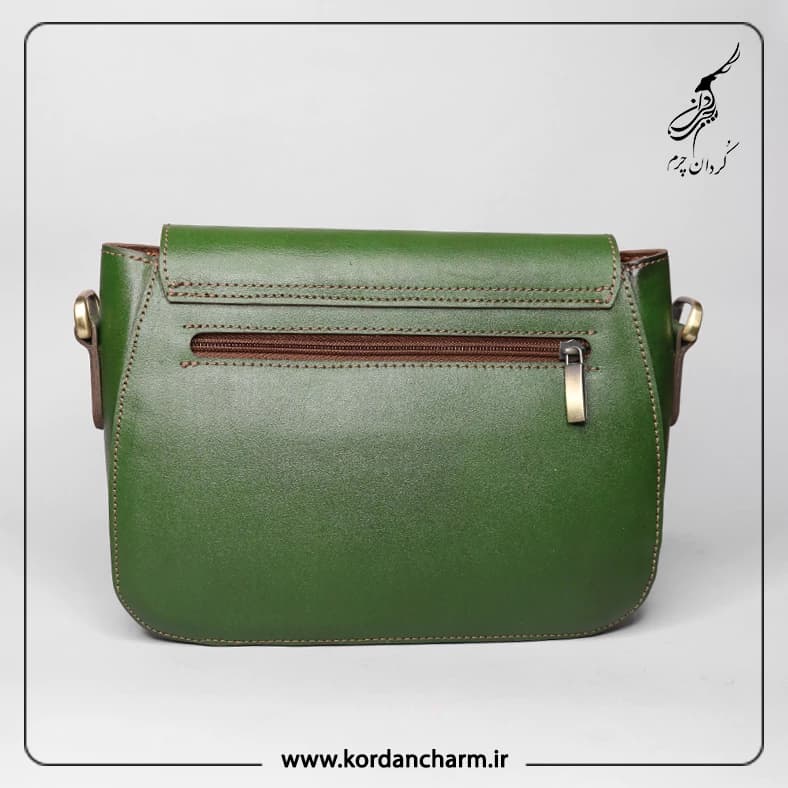کیف دوشی زنانه مدل نگارین طرح ساده — تصویر ۲