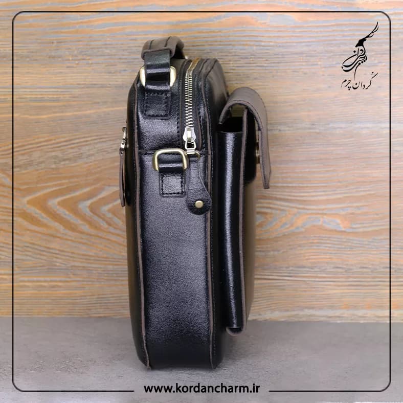 کیف دوشی اسپرت چرم مدل دیلان دسته خور — تصویر ۳