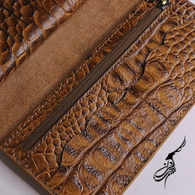 کیف پول زنانه چرم مدل مروارید طرح پریما — تصویر ۳