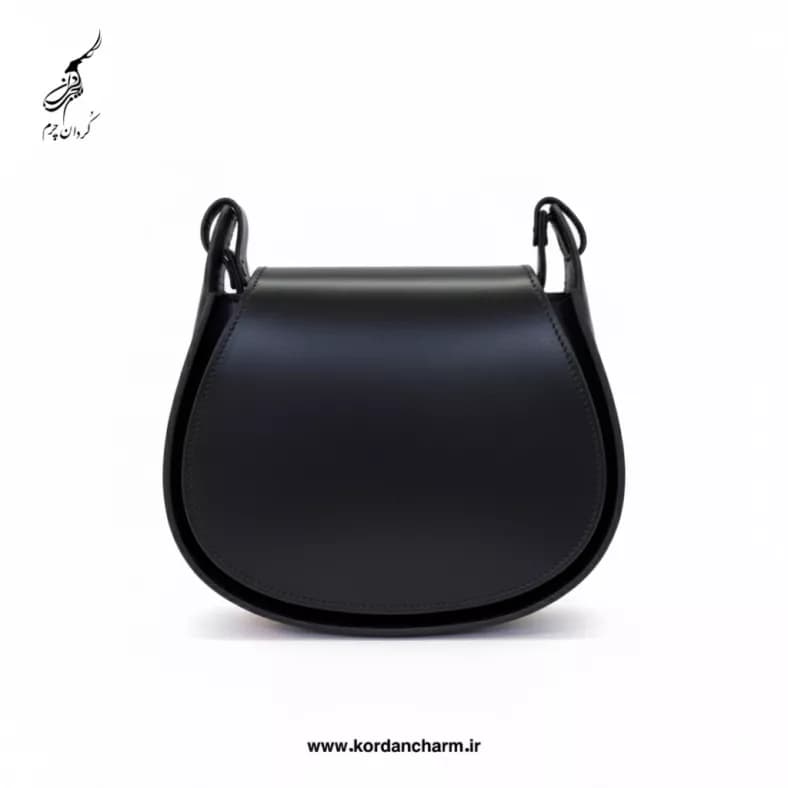 کیف دوشی زنانه چرم مدل سارین طرح ساده