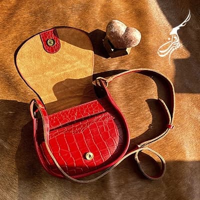 کیف دوشی زنانه چرم پریما مدل سارین — تصویر ۴