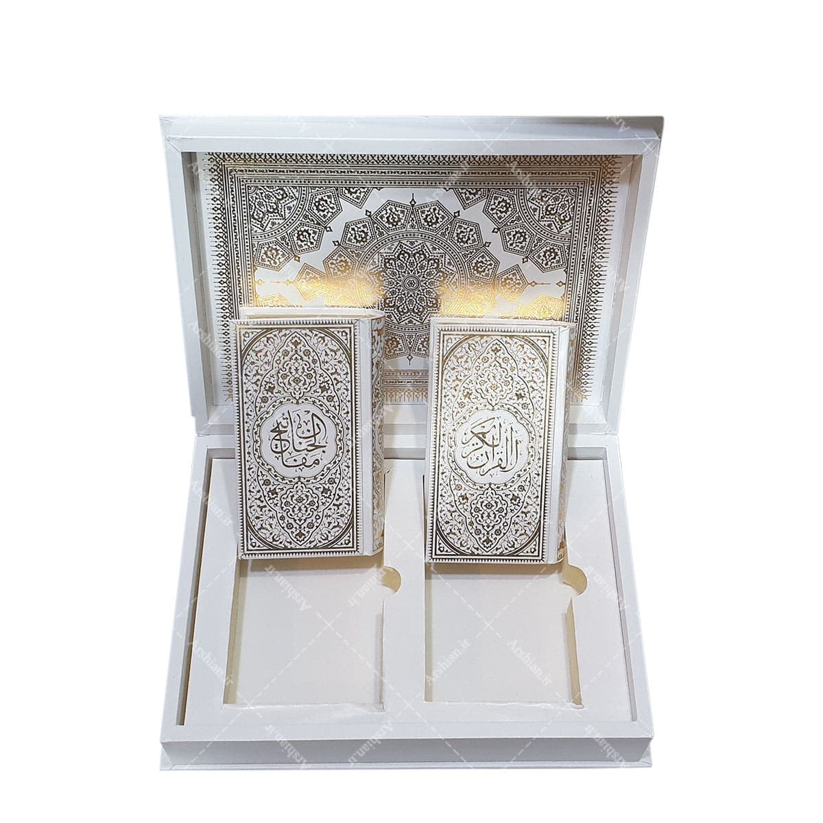 بسته دو جلدی قرآن و مفاتیح معطر — تصویر ۳