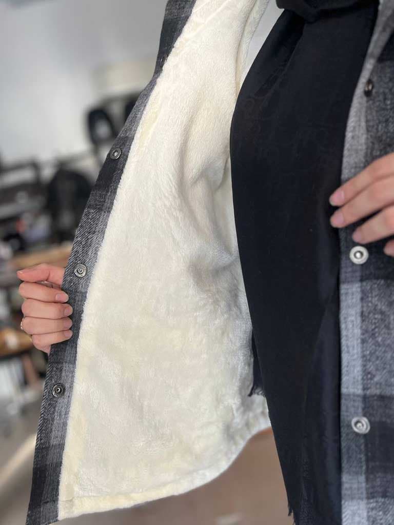 شکت چهارخانه پشمی کلاهدار — تصویر ۷