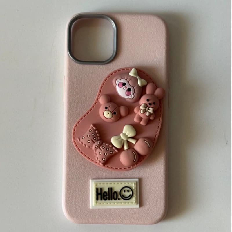 قاب گوشی ایفون iphone 13 چرمی سه بعدی برجسته عروسکی Hello mode