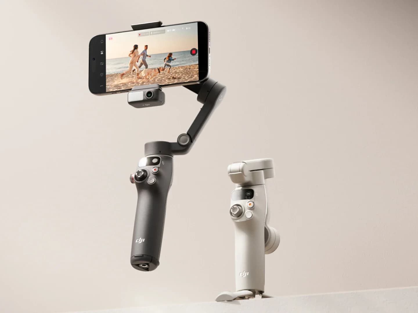 گیمبال دی جی ای DJI Osmo Mobile 8 — تصویر ۴