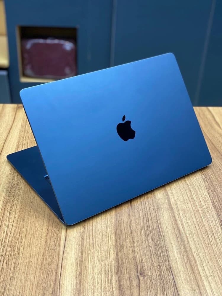 لپ تاپ اپل ایر2023 LapTop Apple Air - موبایل و لپ تاپ — تصویر ۲
